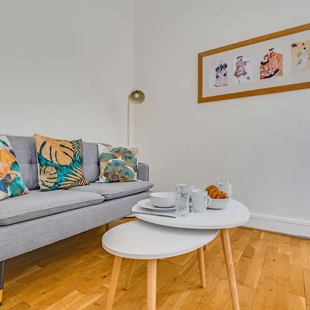 1bdr 2p - Near Monceau Et Arc De Triomphe * 파리