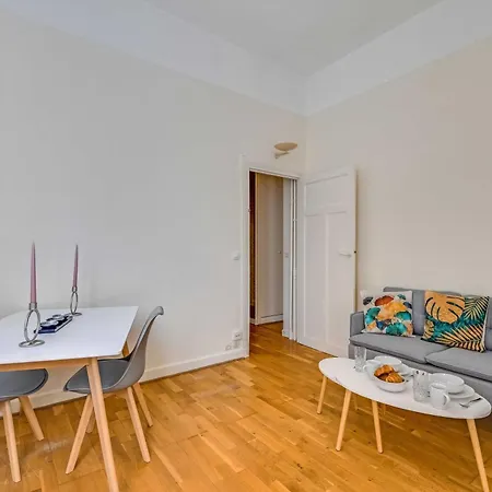 1bdr 2p - Near Monceau Et Arc De Triomphe *